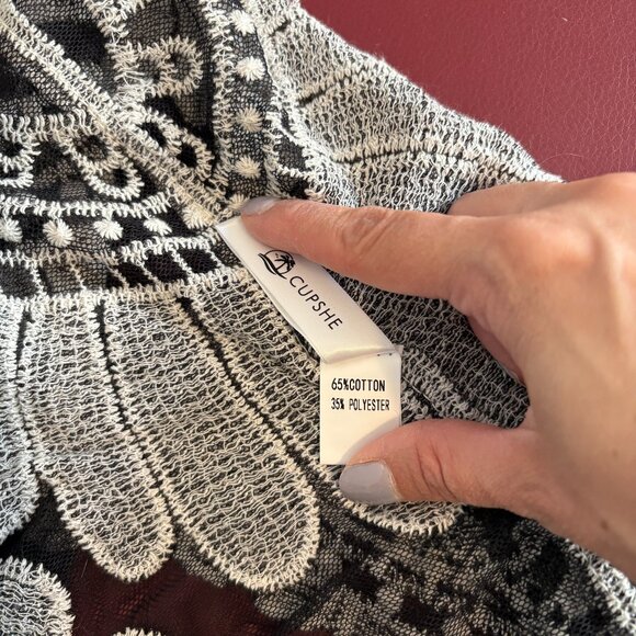 Cupshe S/M Sunflower Crochet Swimsuit Coverup Lace - Picture 6 of 6